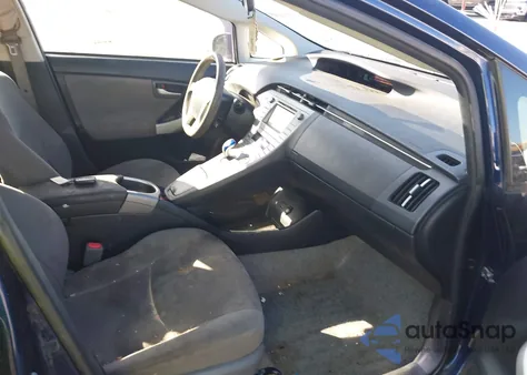 2015 Toyota Prius Two z USA, uszkodzony, nr VIN JTDKN3DU4F1940622